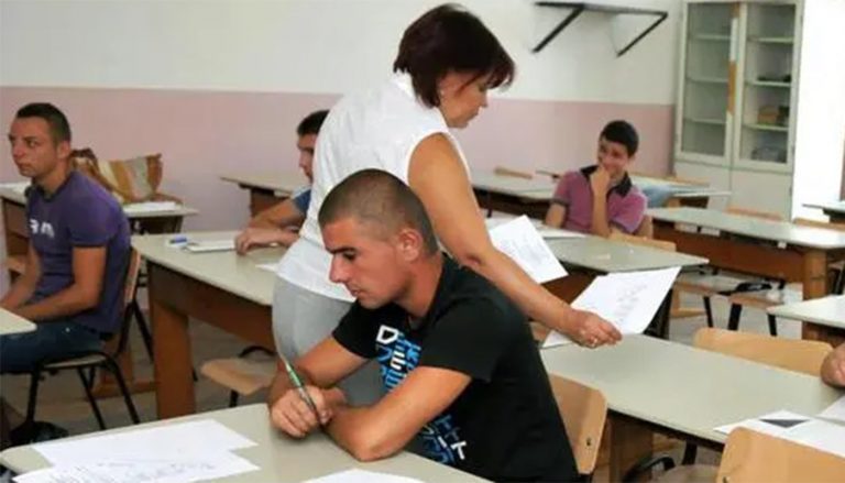 Realitatea alarmantă a examenului de Bacalaureat în Vetrișoaia: O privire detaliată asupra provocărilor educaționale dintr-un sat din Vaslui