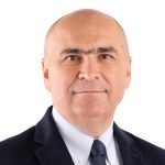 Ilie Bolojan: Noua Figură Politică în Fruntea Guvernului Românesc – O Analiză Detaliată