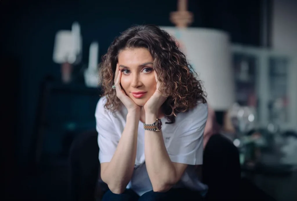 Eliza Ene Corbeanu: O voce puternică pentru femeile din România la Gala Capital "Femei de Succes" 2025