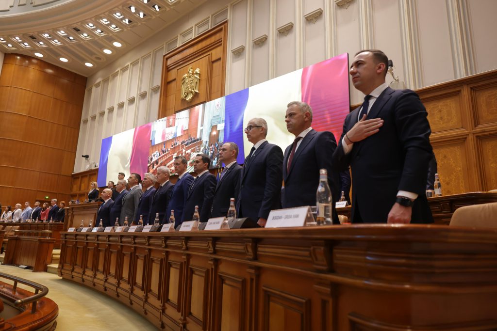 Salariile Vicepremierilor din România: O Analiză Detaliată a Impactului Bugetar și Politic