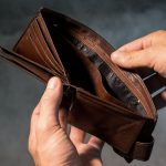 Scumpiri Imminente: Impactul Liberalizării Prețurilor asupra Românilor în 2025