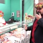 Brânza de Sibiu: Un Aliment de Îndoială sau O Tradiție Înșelătoare? Analiza lui Cristian Popescu Piedone