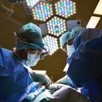 Caz medical extrem: Chirurgii din Galați descoperă o adevărată comoară în abdomenul unui pacient