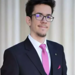Povestea lui Victor: Curajul de a contesta o notă și impactul emoțional al unei decizii în educație