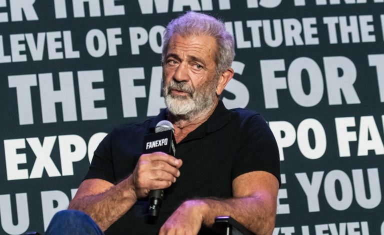 Mel Gibson și Călătoria Spirituală la Muntele Athos: O Analiză A Impactului și Semnificației