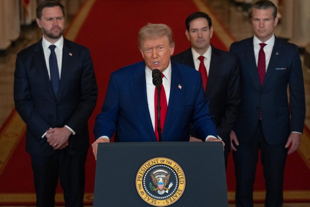 Donald Trump și lansarea parfumului Victory 45-47: O mișcare strategică în contextul politic și economic american