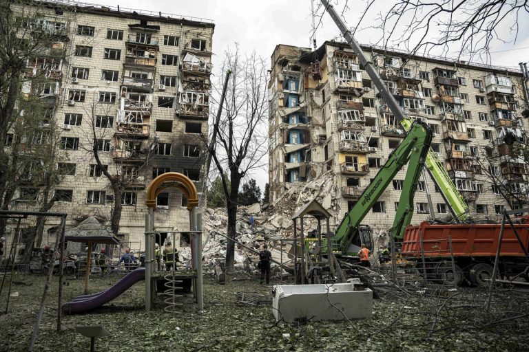 Tensiuni la Granița României: Impactul Atacurilor Rusiei asupra Ucrainei și Reacția Autorităților