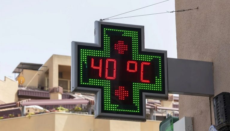 Canicula din România: Impactul temperaturilor extreme asupra societății și mediului