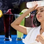 Cele două sucuri pe care trebuie să le eviți vara: Impactul asupra sănătății în timpul caniculei