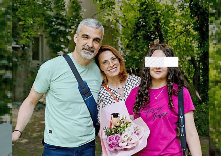 Drumul Dorei Temișan: Între Teatru și Educație - O Privire Asupra Alegerilor Tinerelor Generații