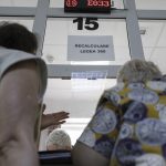 Impactul noii măsuri fiscale asupra pensionarilor români: O analiză detaliată a reducerii veniturilor cu 300 lei de la 1 august 2025