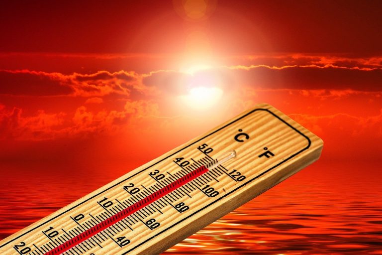 România sub Cupola de Foc: Impactul Caniculei Extreme și Măsurile Necesare pentru Cetățeni