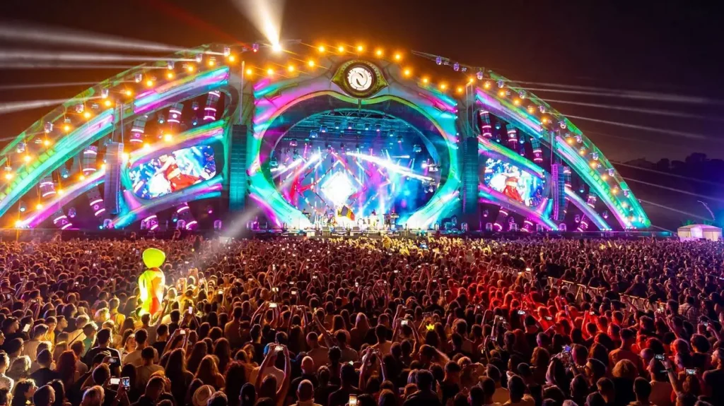 Neversea Kapital: Haosul din București și Impactul Asupra Festivalurilor Viitoare