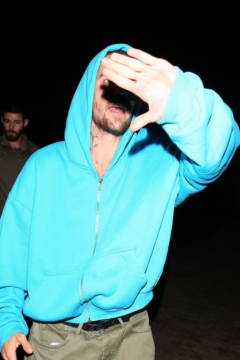 Justin Bieber: O Privire Asupra Luptelor Sale Interioare și Impactul Asupra Fanilor