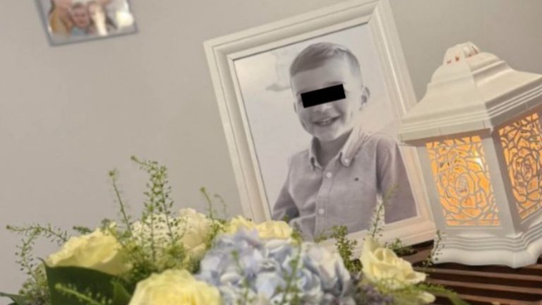 Tragedie în Bumbești-Jiu: Un băiețel de 3 ani își pierde viața într-un accident rutier devastator