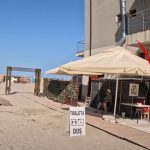 Prețurile și provocările sezonului estival în Mamaia: O analiză detaliată a taxelor și condițiilor din stațiune în 2025