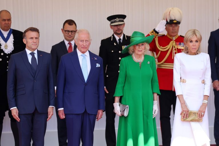 Tensiuni între Emmanuel și Brigitte Macron: O vizită regală la Castelul Windsor și semnificațiile din spatele gesturilor