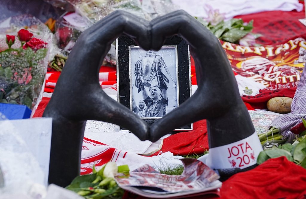 Tragedia din Spania: Moartea lui Diogo Jota și Andre Silva în Lamborghini Huracan și implicațiile acestei tragedii