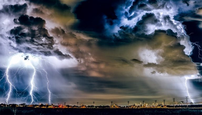 Schimbări Meteorologice Majore în România: De la Caniculă la Instabilitate Atmosferică