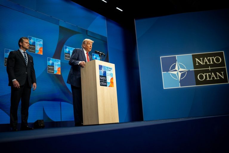 Strategia militară a lui Donald Trump: Implicații și perspective asupra livrărilor de arme în contextul războiului din Ucraina