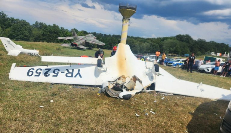 Tragedie Aviatică la Orăștie: Analiza Detaliată a Prăbușirii și Impactul Asupra Comunității