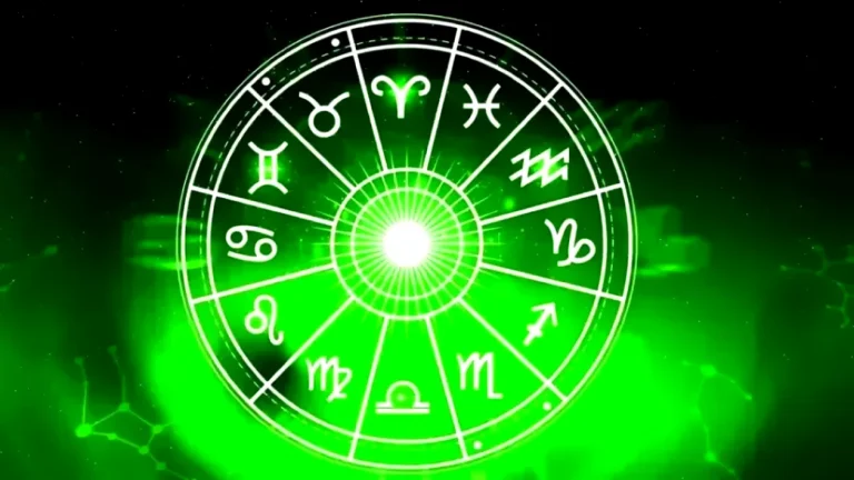 Norocul Cosmic: Trei Zodii Beneficiază de Oportunități Rare Până la Finele Anului 2025