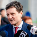 Revelațiile despre Credința lui Nicușor Dan: Ortodoxie și Politică în România Modernă