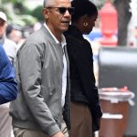 Între zvonuri și realitate: De ce Michelle și Barack Obama preferă discreția în viața publică