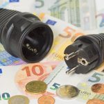 Criza Energetică din România: Întârzierile Cardurilor de Energie și Impactul Asupra Cetățenilor