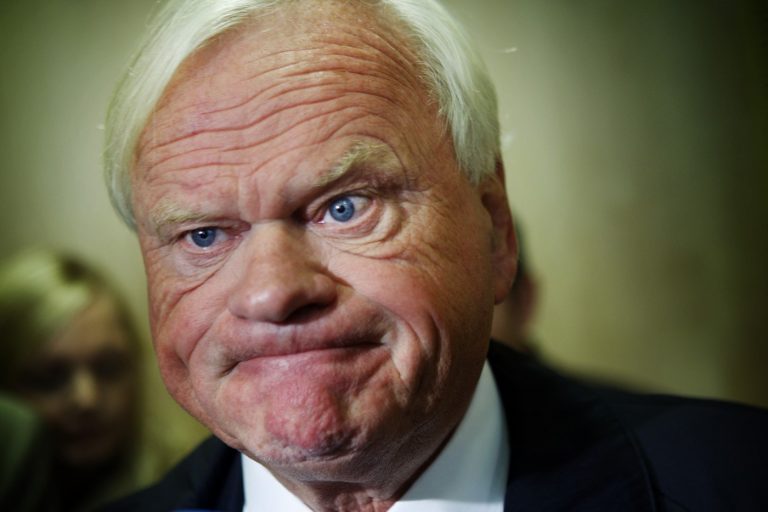John Fredriksen: Retragerea unui Miliardar din Marea Britanie și Impactul său Asupra Economiei Locale