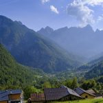 De ce nu se mută oamenii în satele care oferă 100.000 de euro pentru a începe o nouă viață?