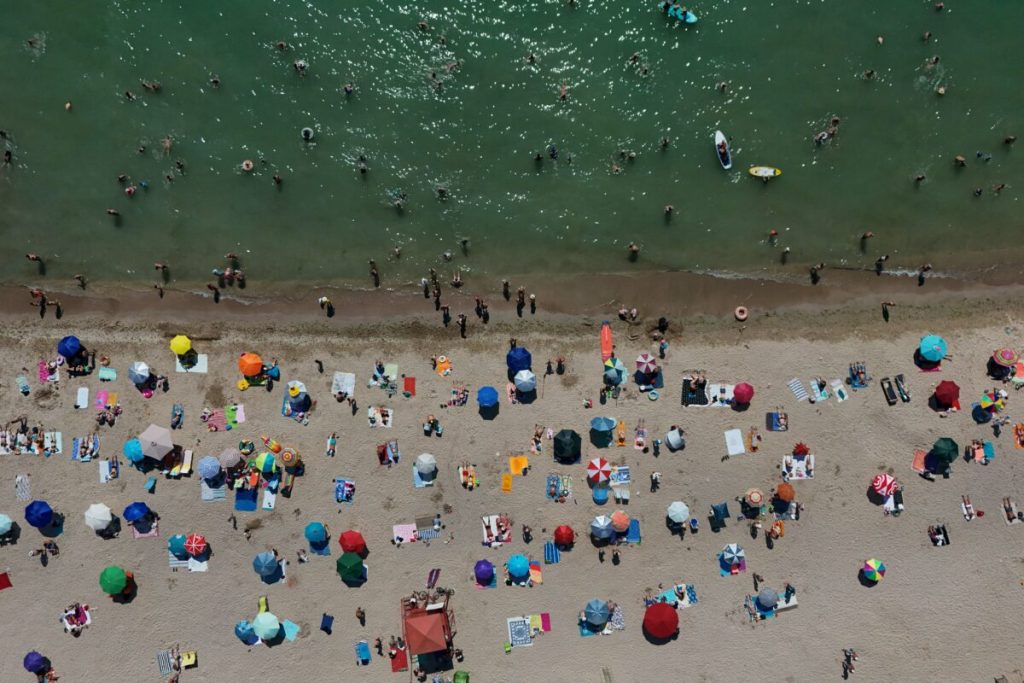 Prețurile din Eforie Nord: O analiză a costurilor alimentației în sezonul turistic