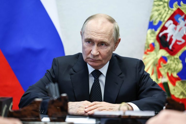 Vladimir Putin și Decretul Recrutării: O Nouă Etapă în Războiul din Ucraina și Implicațiile Sale Globale