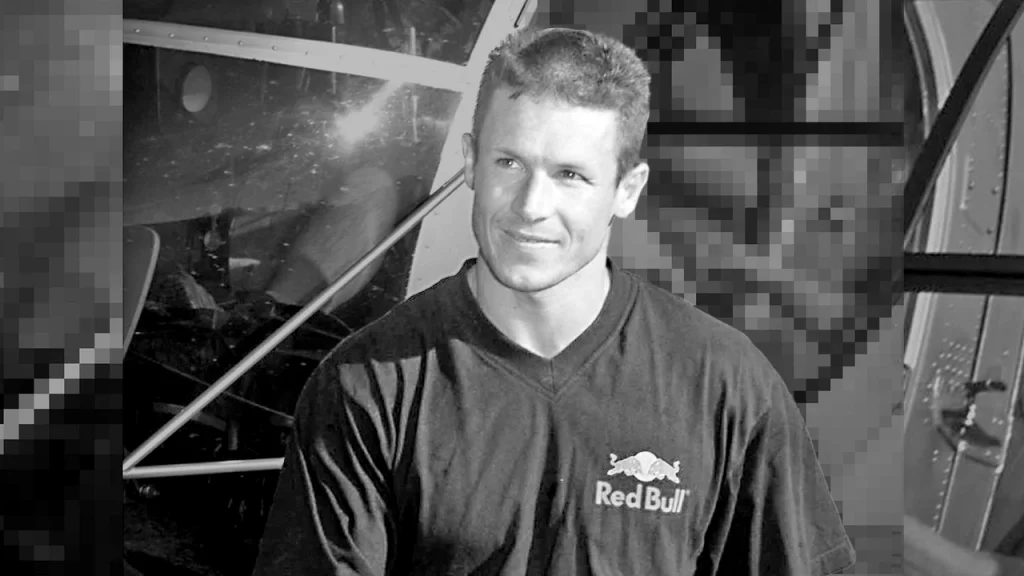 Felix Baumgartner: Un Ultim Drum Plin de Emoție și Recunoștință pentru un Pionier al Sporturilor Extreme