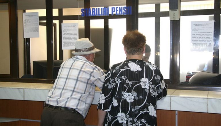 Impactul noilor reglementări fiscale asupra pensionarilor activi din România: CASS de patru ori mai mare