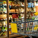 Lidl, singurul supermarket din România care nu a majorat prețurile după creșterea TVA-ului: o analiză detaliată