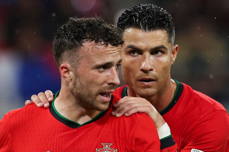Controversă și Empatie: Cristiano Ronaldo și Absența de la Înmormântarea lui Diogo Jota