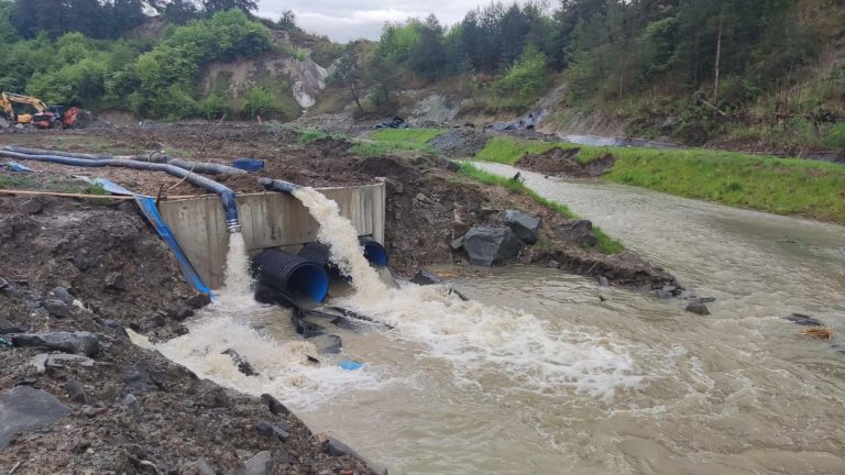 Dezastrul de la Praid. Starea de alertă a fost prelungită cu încă 30 de zile
