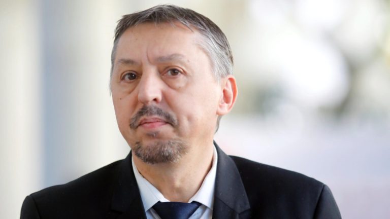 Ministrul Educației, surprins de reacția sindicatelor, după ce i-au cerut demisia: „Modernizarea educației nu înseamnă autoritarism”