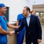 Guvernul prelungește cumulul pensiei cu salariul și în 2026. Ministrul Sănătății: „Avem nevoie de experiență în sistemele-cheie”