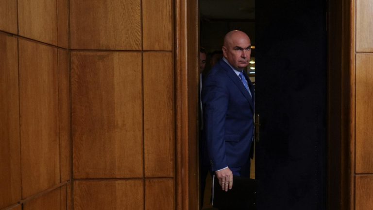 Ilie Bolojan s-a dat de gol: ”Nu am avut o constanţă în guvernare. Am improvizat de foarte multe ori”