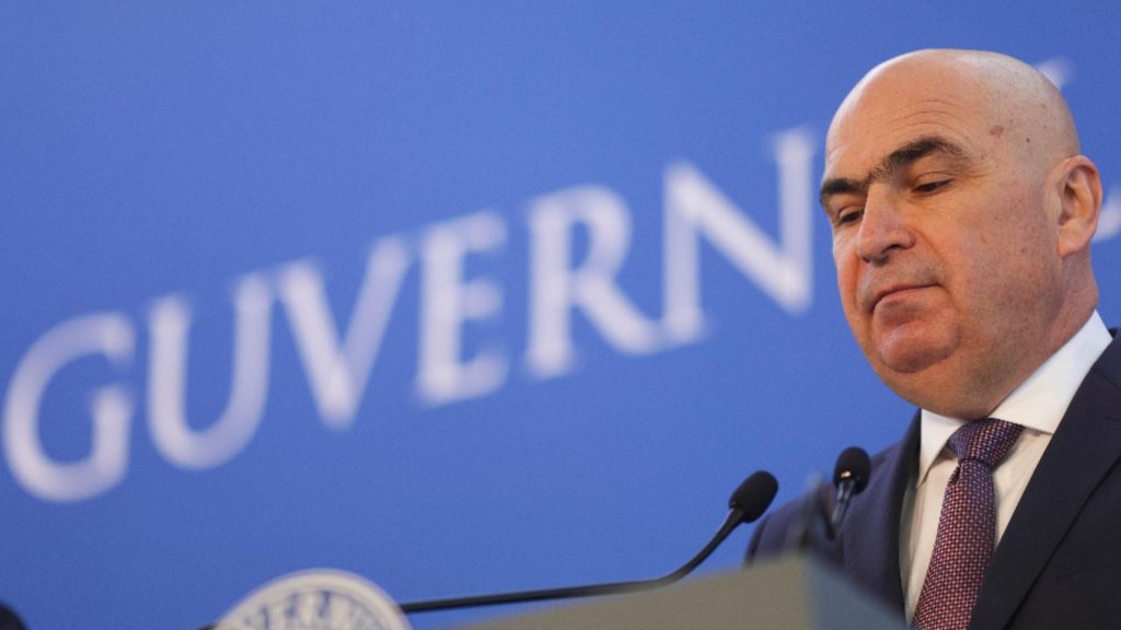 Criza apei din Prahova. Premierul Bolojan face scut în jurul ministrei-rezist de la Mediu