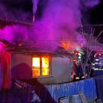 Incendiu devastator în Tulcea. Un bărbat a murit carbonizat, după ce i-a luat foc casa - FOTO