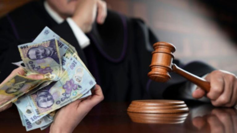 Ședință crucială la CCR: reforma pensiilor speciale este dezbătută. Soarta lui Bolojan, decisă tot azi de CCR - LIVE/ TEXT