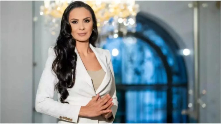 Alexandra Păcuraru denunță ipocrizia politică și laudă exemplul de iubire al Mănăstirii Dumbrava față de oameni