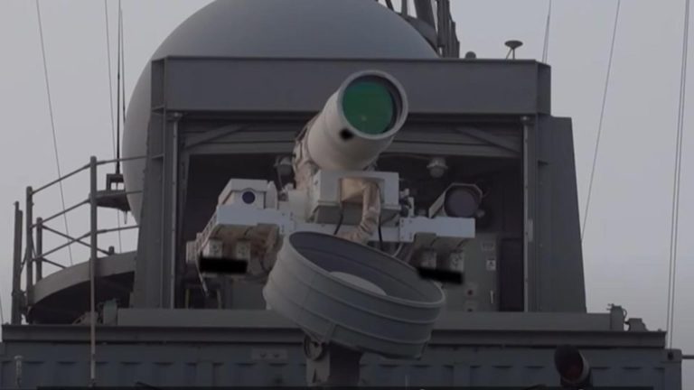 SF-ul devine realitate. Japonia testează un laser de 100 kW pentru apărarea spațiului aerian VIDEO