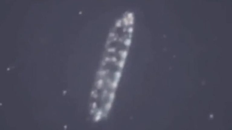 3I/ATLAS provoacă mobilizare globală. Obiectul misterios trimite un semnal identic cu cel al unei nave extraterestre