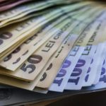 Banii intră mai devreme! ANPIS a început virarea beneficiilor sociale: Iată zilele de plată pentru fiecare categorie