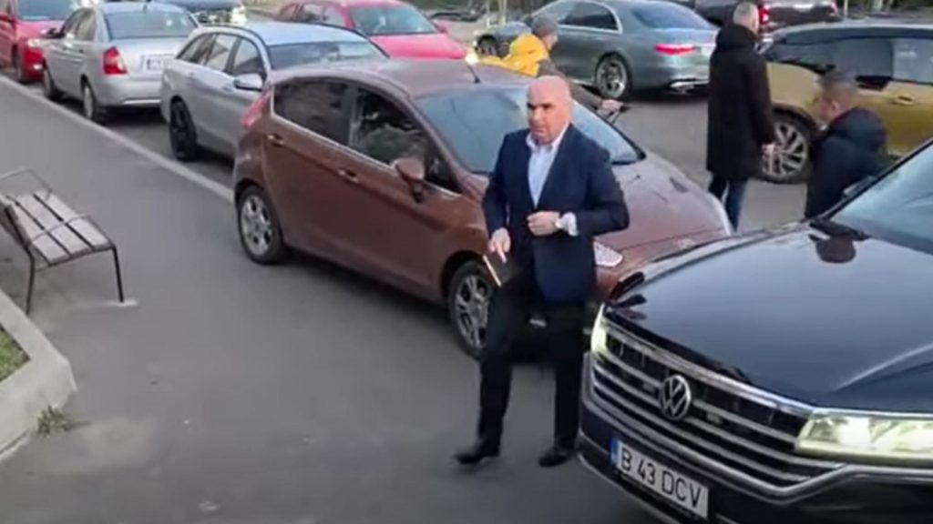 Ilie Bolojan a ajuns la Constanța în plin scandal local, după ce șeful filialei și președintele Consiliului Județean au plecat din partid