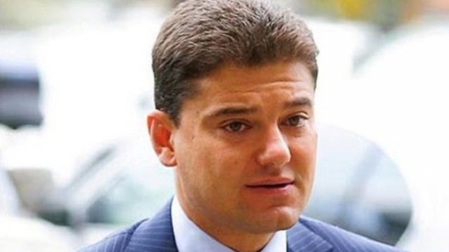 Cristian Boureanu revine surprinzător pe micile ecrane și își încearcă norocul într-un show TV. Fostul politician, pregătit pentru provocarea vieții